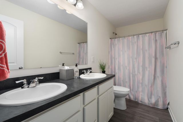 4826 Yankee Road, Hilliard, OH 43026