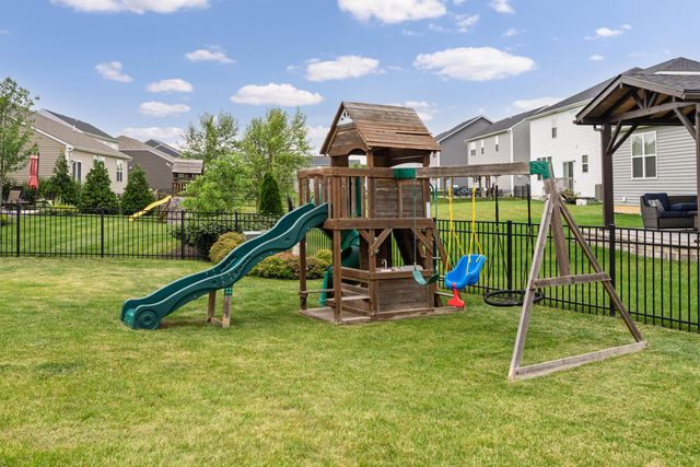 4826 Yankee Road, Hilliard, OH 43026
