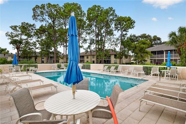 768 Landover CIR 203, Naples, FL 34104