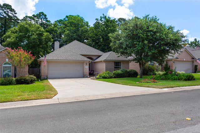 10486 Parkside Drive, Willis, TX 77318