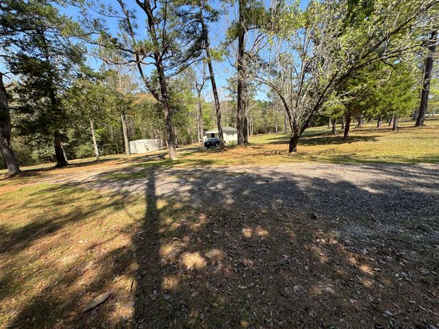 486 Pleasant Ridge Road, Defuniak Springs, FL 32435