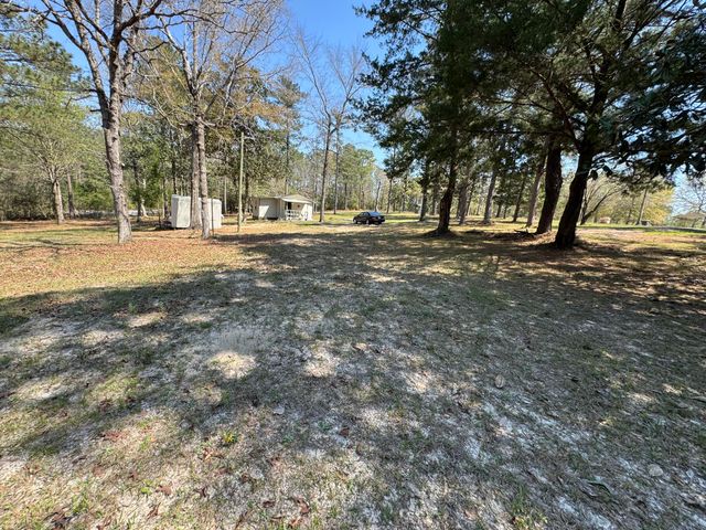 486 Pleasant Ridge Road, Defuniak Springs, FL 32435