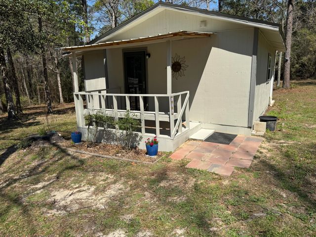 486 Pleasant Ridge Road, Defuniak Springs, FL 32435