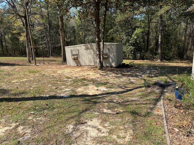 486 Pleasant Ridge Road, Defuniak Springs, FL 32435