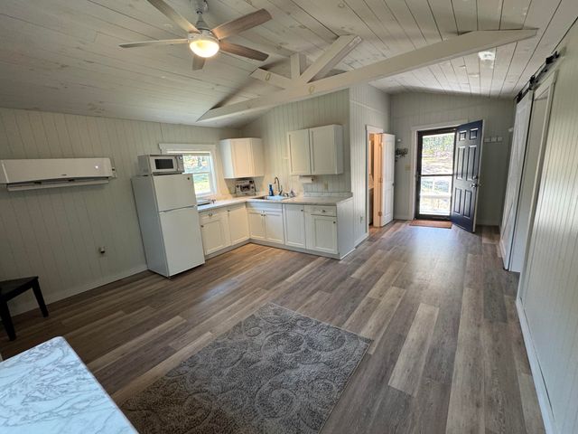 486 Pleasant Ridge Road, Defuniak Springs, FL 32435