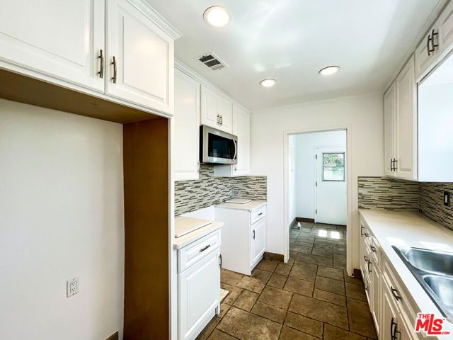 3098 Thurin Avenue, Altadena, CA 91001