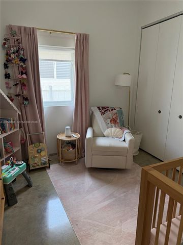 3662 SW 24th Ter 3662, Miami, FL 33145