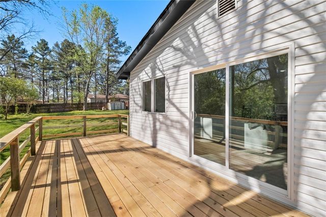 1280 Coler Drive, Pea Ridge, AR 72751