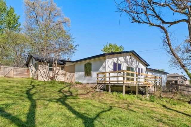 1280 Coler Drive, Pea Ridge, AR 72751