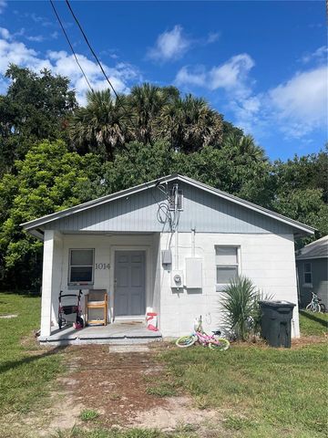1006 S CLARA AVENUE, Deland, FL 32720