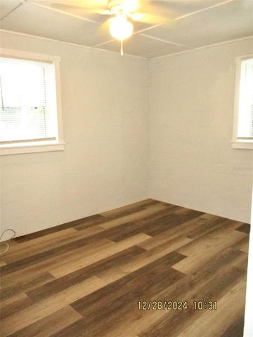 1006 S CLARA AVENUE, Deland, FL 32720