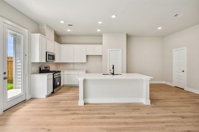 3010 Ventas Drive, Houston, TX 77047