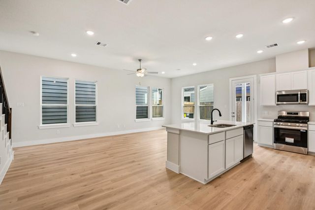 3010 Ventas Drive, Houston, TX 77047