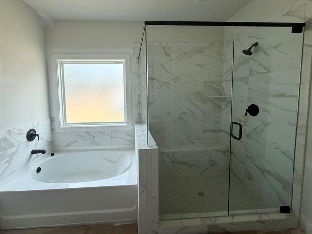 4250 Shirebrook Trail, Hoschton, GA 30548