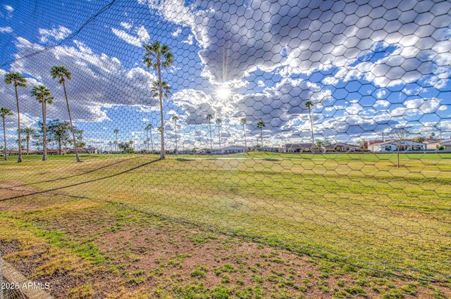 2246 N NICKLAUS Drive, Mesa, AZ 85215