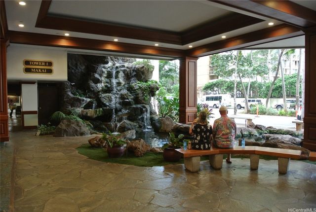 201 Ohua Avenue 607, Honolulu, HI 96815