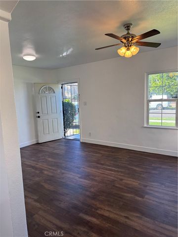 2332 N Catalina Street, Burbank, CA 91504