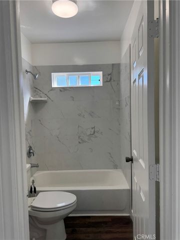 2332 N Catalina Street, Burbank, CA 91504