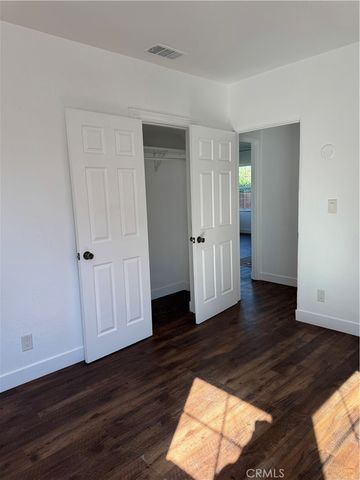 2332 N Catalina Street, Burbank, CA 91504