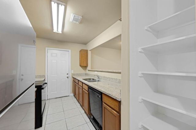 3006 La Estancia Lane, Houston, TX 77093