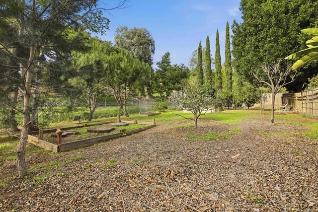 11469 Lorena Lane, El Cajon, CA 92020