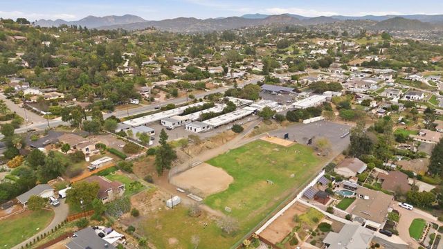 11469 Lorena Lane, El Cajon, CA 92020