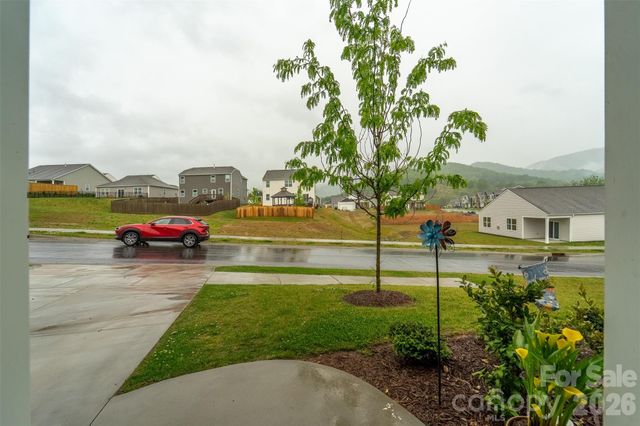 65 Valleywood Drive, Waynesville, NC 28786