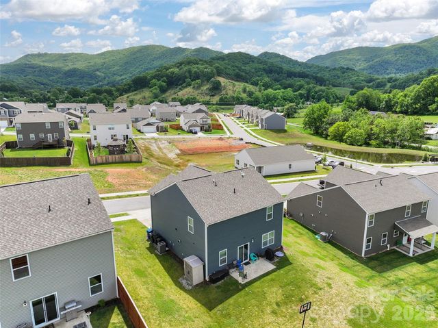 65 Valleywood Drive, Waynesville, NC 28786