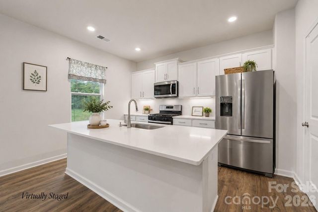 65 Valleywood Drive, Waynesville, NC 28786