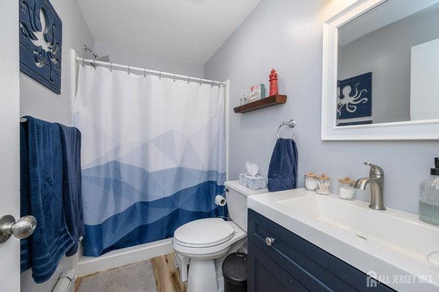 40 Kinnaman Avenue, Washington Twp, NJ 07882