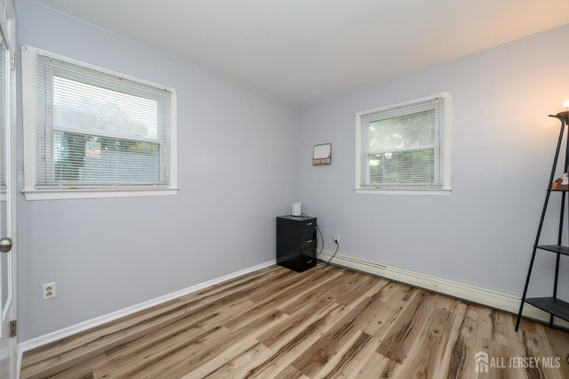 40 Kinnaman Avenue, Washington Twp, NJ 07882