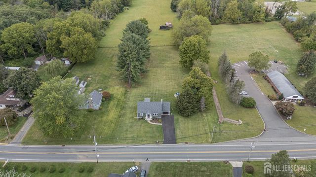 40 Kinnaman Avenue, Washington Twp, NJ 07882