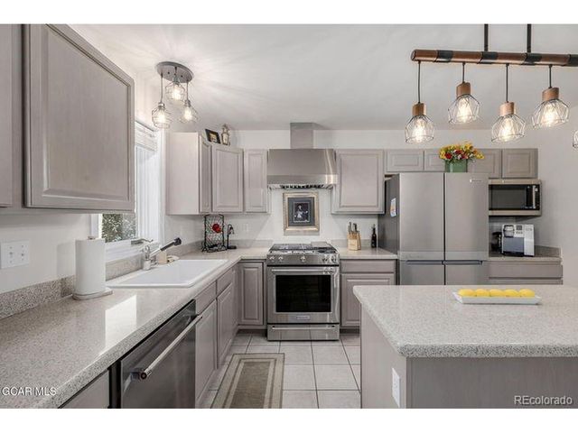 37 GCR 4482, Grand Lake, CO 80447