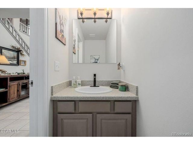 37 GCR 4482, Grand Lake, CO 80447