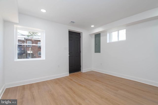 1300 W 37TH ST, Baltimore, MD 21211