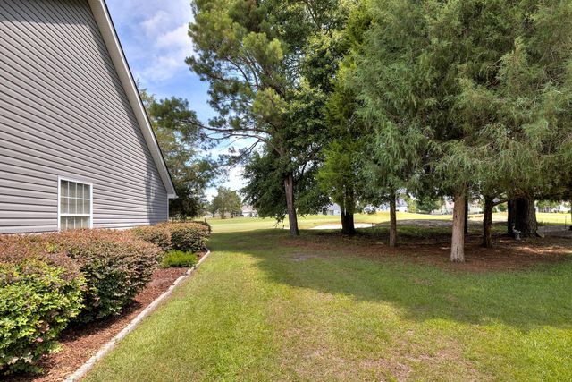 1482 Blue Heron Point, Manning, SC 29102