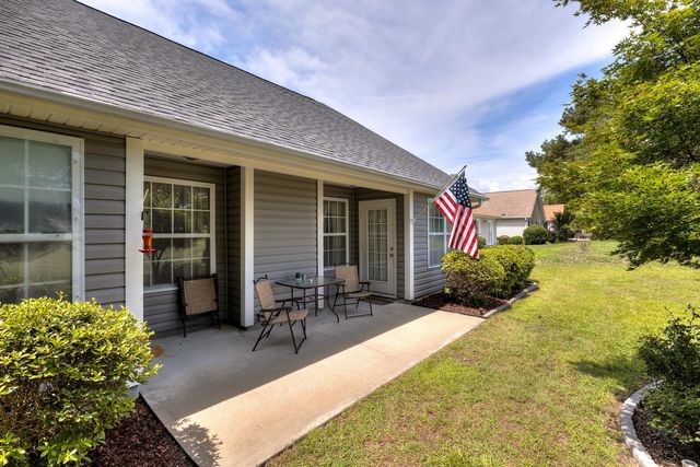 1482 Blue Heron Point, Manning, SC 29102