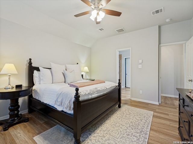 8812 GUSTINE DR, Helotes, TX 78023
