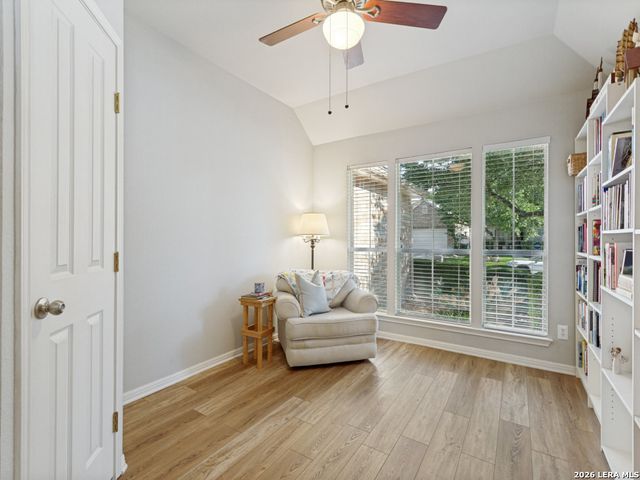 8812 GUSTINE DR, Helotes, TX 78023