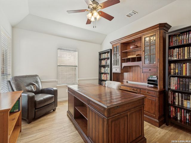 8812 GUSTINE DR, Helotes, TX 78023