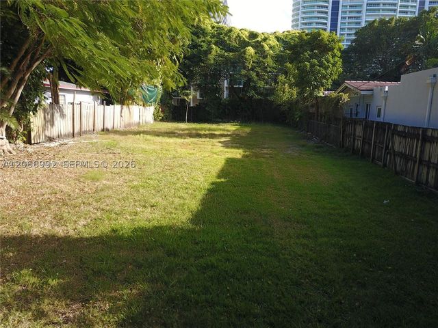1625 S Miami Ave, Miami, FL 33129