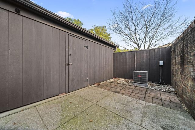 5347 Tartan Lane, Columbus, OH 43235