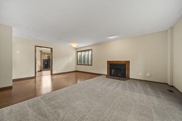 5347 Tartan Lane, Columbus, OH 43235
