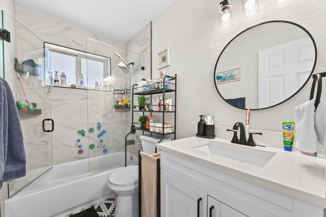 1100 N 57TH Terrace, Hollywood, FL 33021