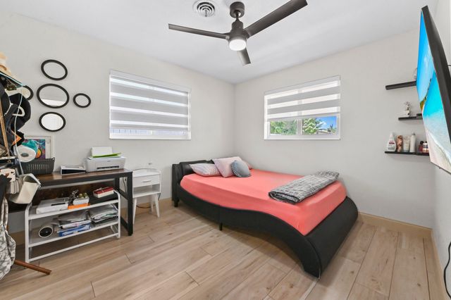1100 N 57TH Terrace, Hollywood, FL 33021