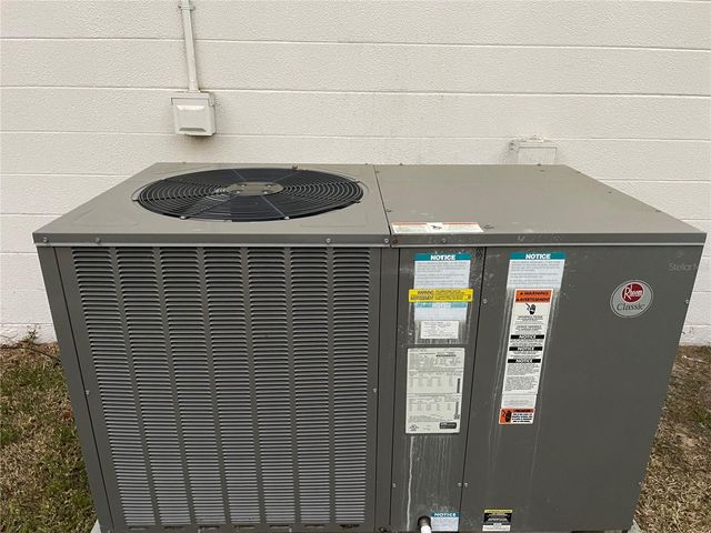 1038 EMERALD DRIVE, Brandon, FL 33511