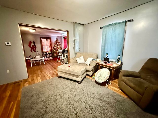 236 W Main Street, Vermontville Vlg, MI 49096