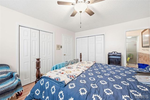 10308 Forest Brook Lane H, St Louis, MO 63146