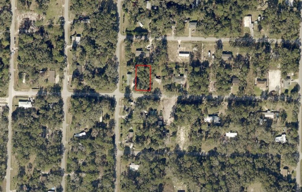 Image 3 of property listing at 11851 NW 14TH STREET, Ocala, FL 34482