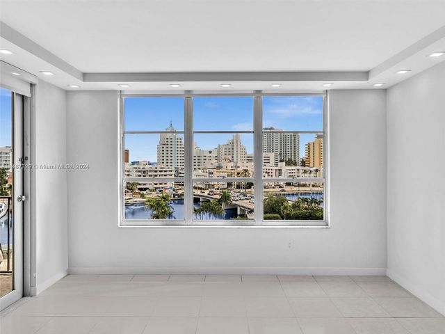 4101 Pine Tree Dr 621,620, Miami Beach, FL 33140
